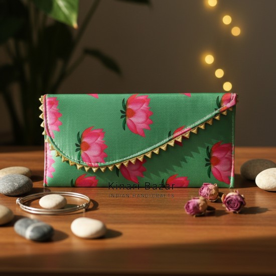 Pichwai Lotus Print Envelopes 