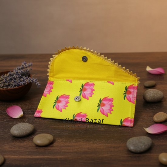 Pichwai Lotus Print Envelopes 