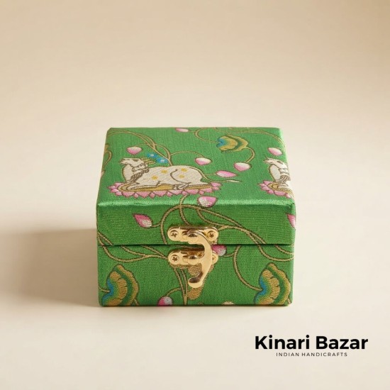 Box for Gifting