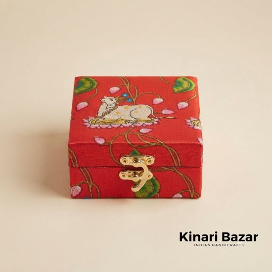 Box for Gifting