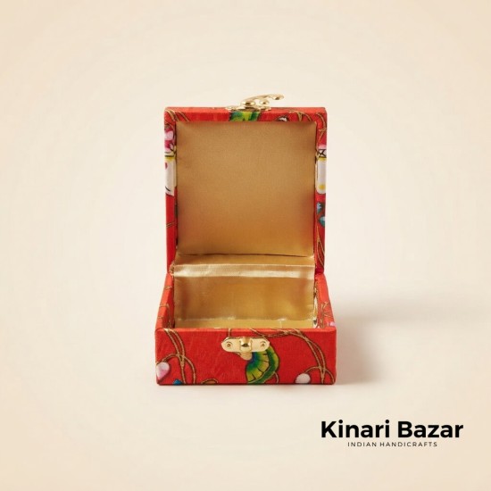 Box for Gifting